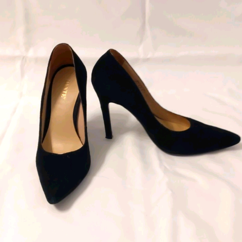 High heels pumps